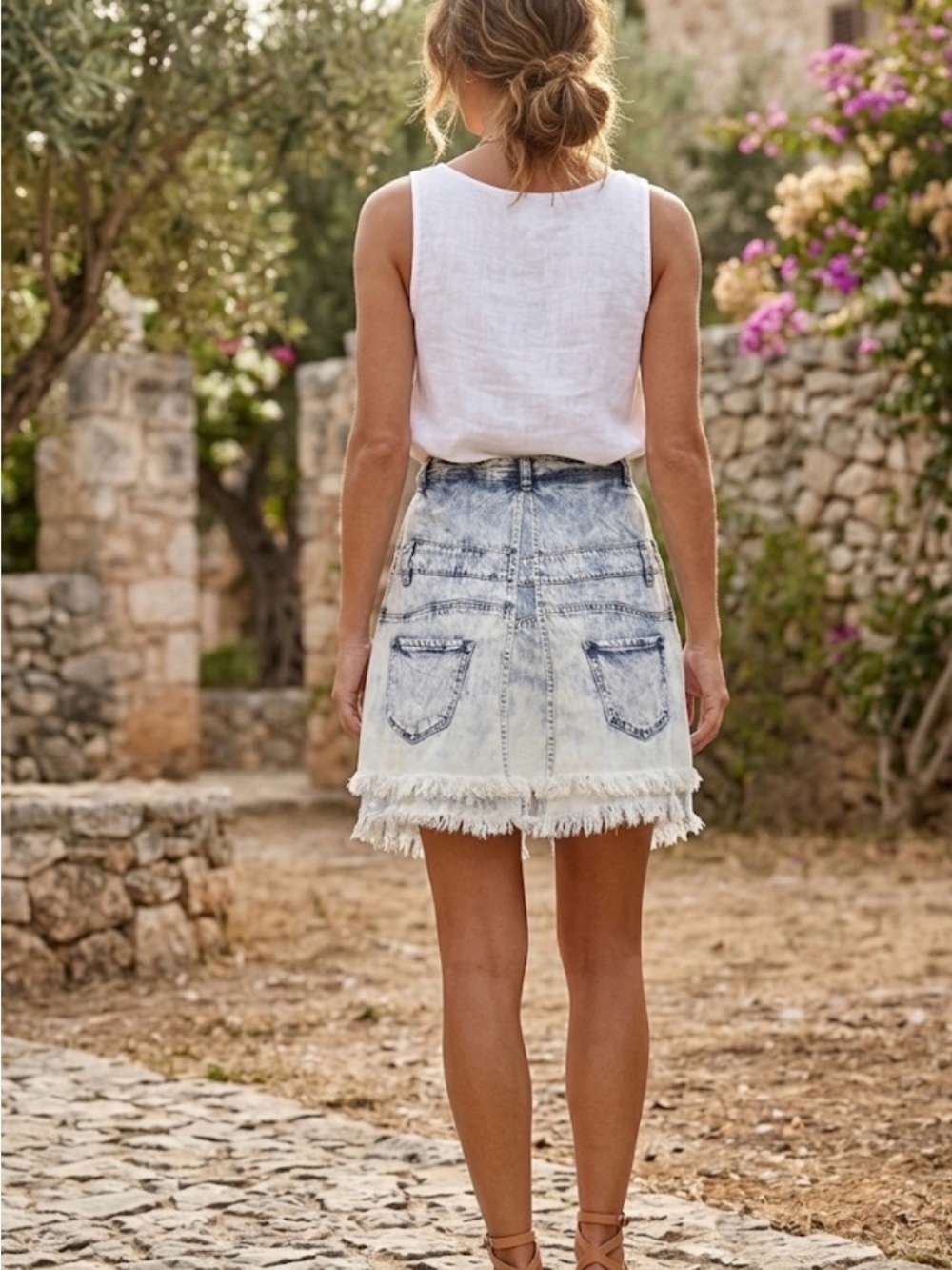 APHRODITE / shorts / Skirt / NWOT / Denim / UNIQUE/ size S (26) / waist -28” - Picture 2 of 4